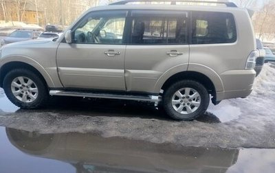 Mitsubishi Pajero IV, 2017 год, 3 500 000 рублей, 1 фотография