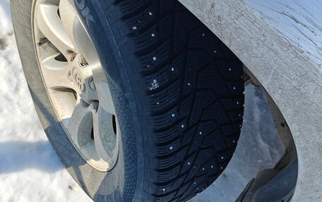 Toyota Land Cruiser Prado 120 рестайлинг, 2004 год, 1 890 000 рублей, 3 фотография