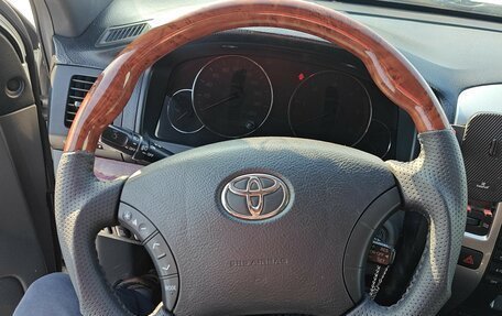 Toyota Land Cruiser Prado 120 рестайлинг, 2004 год, 1 890 000 рублей, 4 фотография