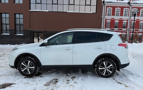 Toyota RAV4, 2018 год, 2 050 000 рублей, 9 фотография
