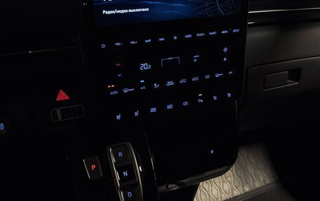 Hyundai Staria, 2021 год, 5 500 000 рублей, 8 фотография