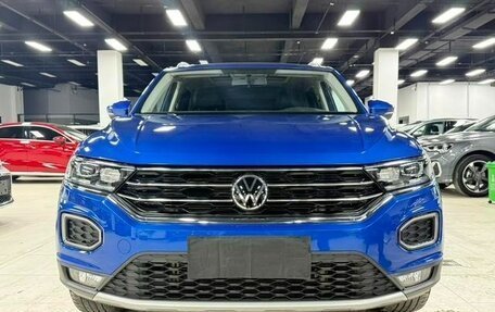Volkswagen T-Roc I, 2022 год, 1 590 002 рублей, 4 фотография