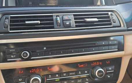 BMW 5 серия, 2014 год, 1 800 000 рублей, 10 фотография