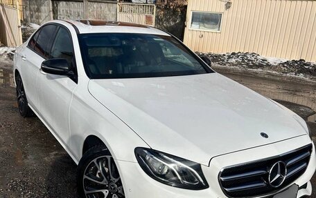 Mercedes-Benz E-Класс, 2020 год, 4 750 000 рублей, 6 фотография