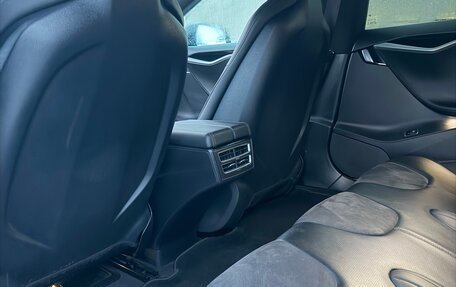 Tesla Model S I, 2013 год, 2 050 000 рублей, 11 фотография