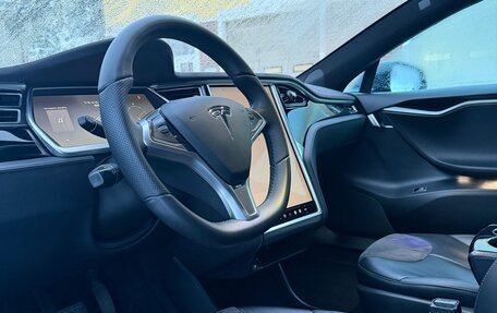 Tesla Model S I, 2013 год, 2 050 000 рублей, 12 фотография