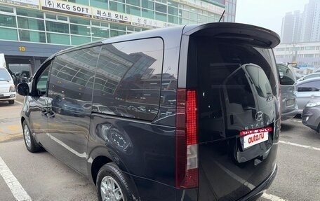 Hyundai Staria, 2023 год, 4 850 000 рублей, 11 фотография