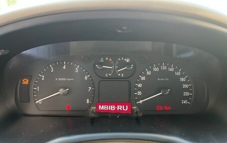 KIA Magentis I, 2004 год, 315 000 рублей, 13 фотография