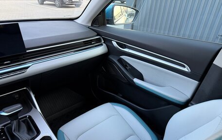 Geely Emgrand, 2023 год, 2 050 000 рублей, 10 фотография