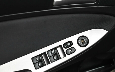 Hyundai Solaris II рестайлинг, 2016 год, 1 180 000 рублей, 13 фотография