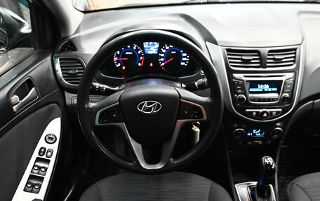 Hyundai Solaris II рестайлинг, 2016 год, 1 180 000 рублей, 12 фотография