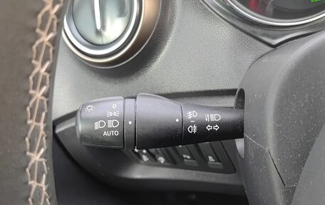 Renault Kaptur I рестайлинг, 2017 год, 1 599 000 рублей, 25 фотография