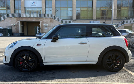 MINI Hatch, 2018 год, 3 090 000 рублей, 6 фотография