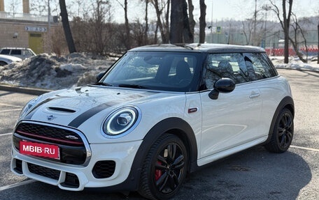 MINI Hatch, 2018 год, 3 090 000 рублей, 7 фотография