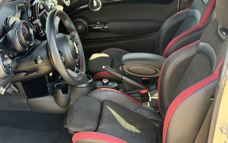 MINI Hatch, 2018 год, 3 090 000 рублей, 10 фотография