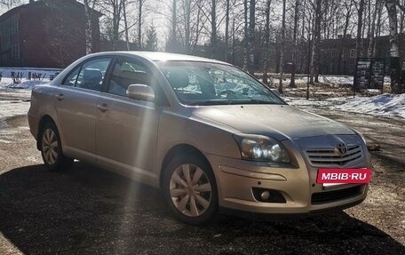 Toyota Avensis III рестайлинг, 2006 год, 645 000 рублей, 9 фотография