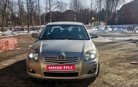 Toyota Avensis III рестайлинг, 2006 год, 645 000 рублей, 8 фотография