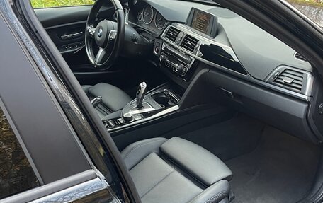 BMW 3 серия, 2017 год, 2 650 000 рублей, 27 фотография