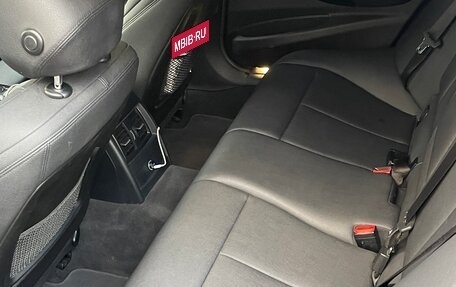 BMW 3 серия, 2017 год, 2 650 000 рублей, 26 фотография