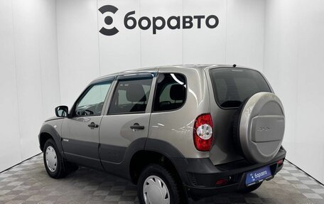 Chevrolet Niva I рестайлинг, 2016 год, 675 000 рублей, 6 фотография