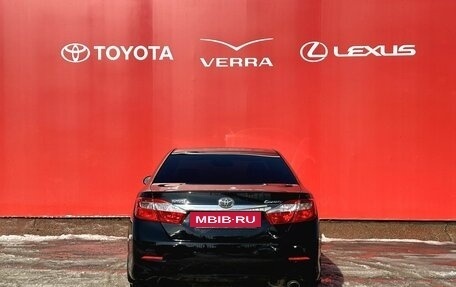 Toyota Camry, 2013 год, 1 690 000 рублей, 6 фотография