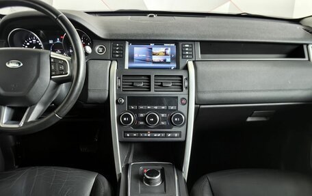 Land Rover Discovery Sport I рестайлинг, 2017 год, 2 743 000 рублей, 15 фотография