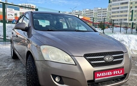 KIA cee'd I рестайлинг, 2008 год, 480 000 рублей, 1 фотография