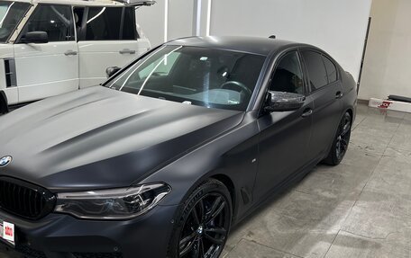 BMW 5 серия, 2018 год, 4 300 000 рублей, 1 фотография