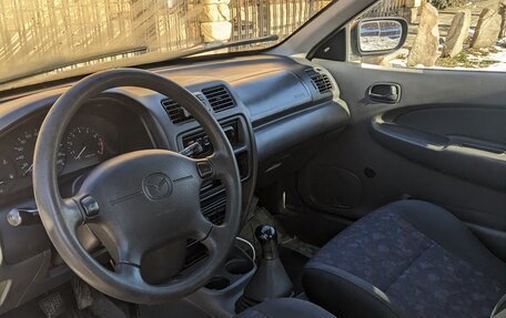 Mazda 323, 2000 год, 230 000 рублей, 4 фотография