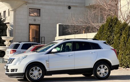 Cadillac SRX II рестайлинг, 2014 год, 1 699 000 рублей, 2 фотография