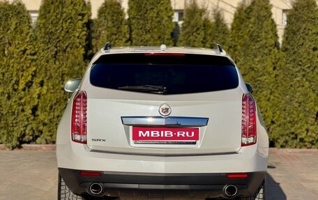 Cadillac SRX II рестайлинг, 2014 год, 1 699 000 рублей, 4 фотография