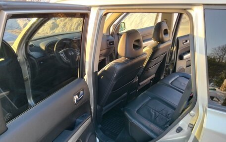 Nissan X-Trail, 2010 год, 1 350 000 рублей, 11 фотография