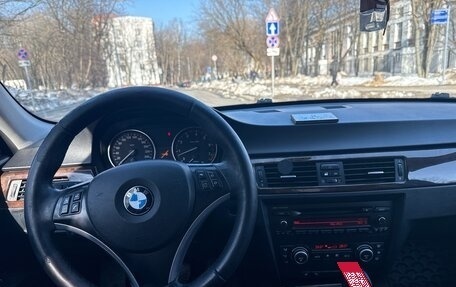 BMW 3 серия, 2009 год, 1 200 000 рублей, 10 фотография