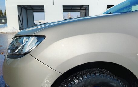 Renault Logan II, 2015 год, 670 000 рублей, 23 фотография