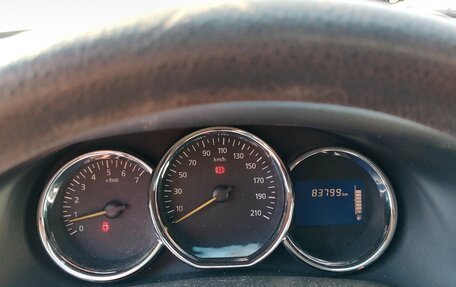 Renault Logan II, 2015 год, 670 000 рублей, 21 фотография