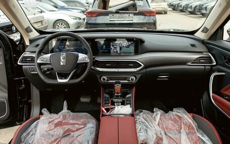FAW Bestune T77, 2024 год, 1 895 000 рублей, 16 фотография