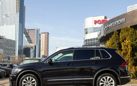 Volkswagen Tiguan II, 2019 год, 2 688 000 рублей, 6 фотография