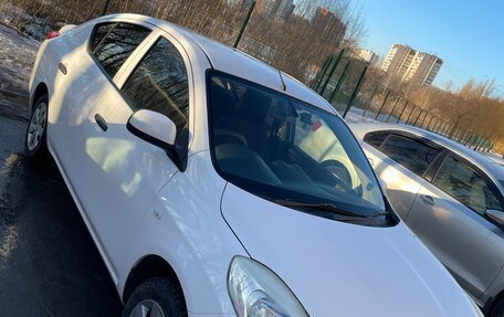 Nissan Latio I, 2013 год, 640 000 рублей, 3 фотография