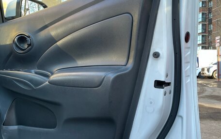 Nissan Latio I, 2013 год, 640 000 рублей, 15 фотография