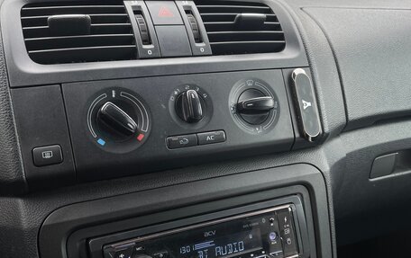 Skoda Fabia II, 2011 год, 450 000 рублей, 14 фотография