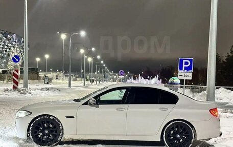 BMW 5 серия, 2013 год, 1 700 000 рублей, 11 фотография