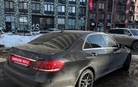 Mercedes-Benz E-Класс, 2015 год, 2 360 000 рублей, 3 фотография