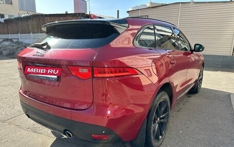 Jaguar F-Pace, 2016 год, 2 400 000 рублей, 3 фотография