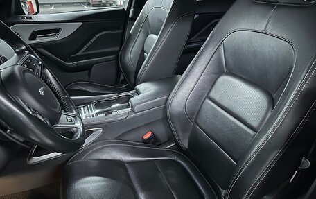 Jaguar F-Pace, 2016 год, 2 400 000 рублей, 12 фотография