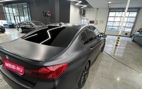 BMW 5 серия, 2018 год, 4 300 000 рублей, 9 фотография