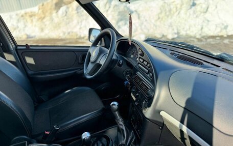 Chevrolet Niva I рестайлинг, 2015 год, 729 000 рублей, 12 фотография