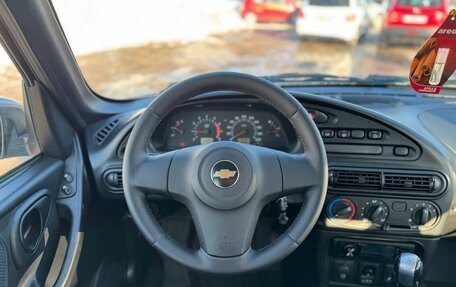 Chevrolet Niva I рестайлинг, 2015 год, 729 000 рублей, 10 фотография