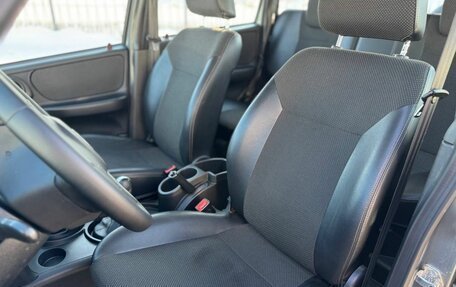 Chevrolet Niva I рестайлинг, 2015 год, 729 000 рублей, 14 фотография