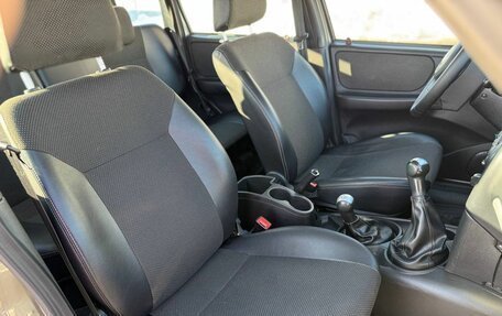 Chevrolet Niva I рестайлинг, 2015 год, 729 000 рублей, 15 фотография