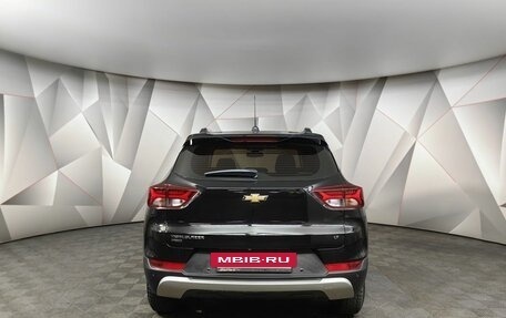 Chevrolet TrailBlazer, 2021 год, 1 997 000 рублей, 8 фотография